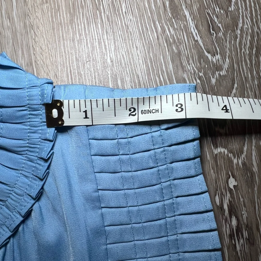 LOFT Blue Sleeveless Pleated Blouse - Picture 4 of 6